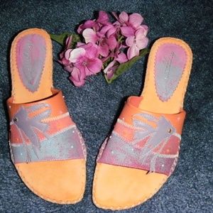 Arteffects Lucia Leather Kitten Heel sandals 7